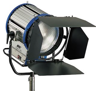 Immagine di ARRI HMI DAYLIGHT 6000W F.F / COMPACT