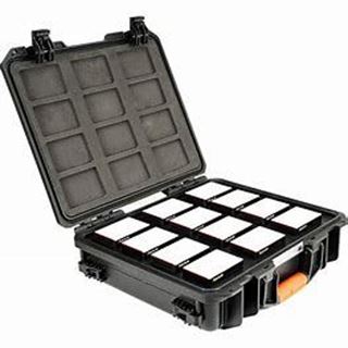 Immagine di APUTURE LED MC 12-LIGHT TRAVEL KIT