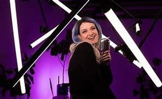 Immagine di APUTURE AMARAN LED F21C FLEXI RGBWW da 30x60 cm